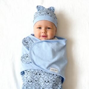 baby swaddle smiley pink (copy)