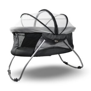 1.baby cot formi dotted