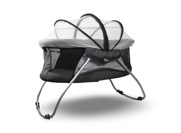 1.baby cot formi dotted