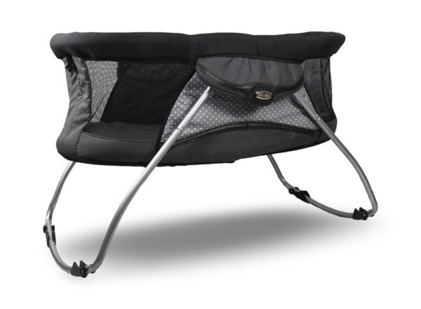 3..baby cot formi dotted