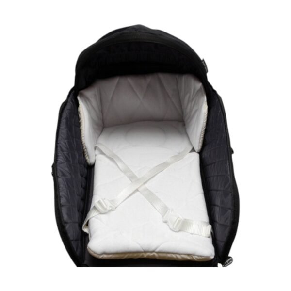 6.carry cot premium d.g